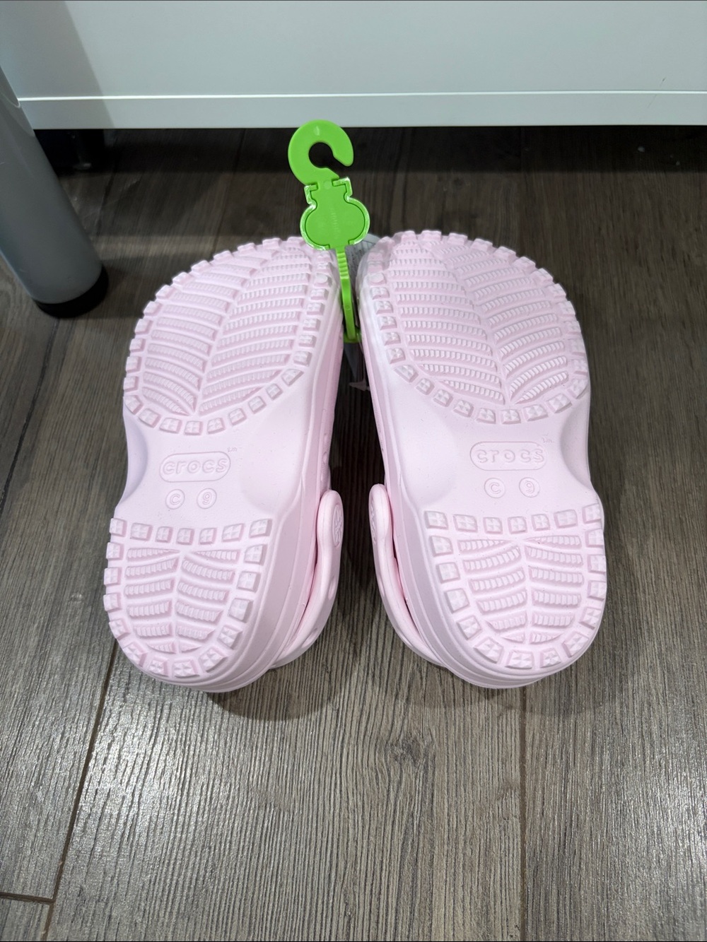 NWT Crocs Girls Classic Floral Cut Out Clog. Size C9 - Picture 3 of 4